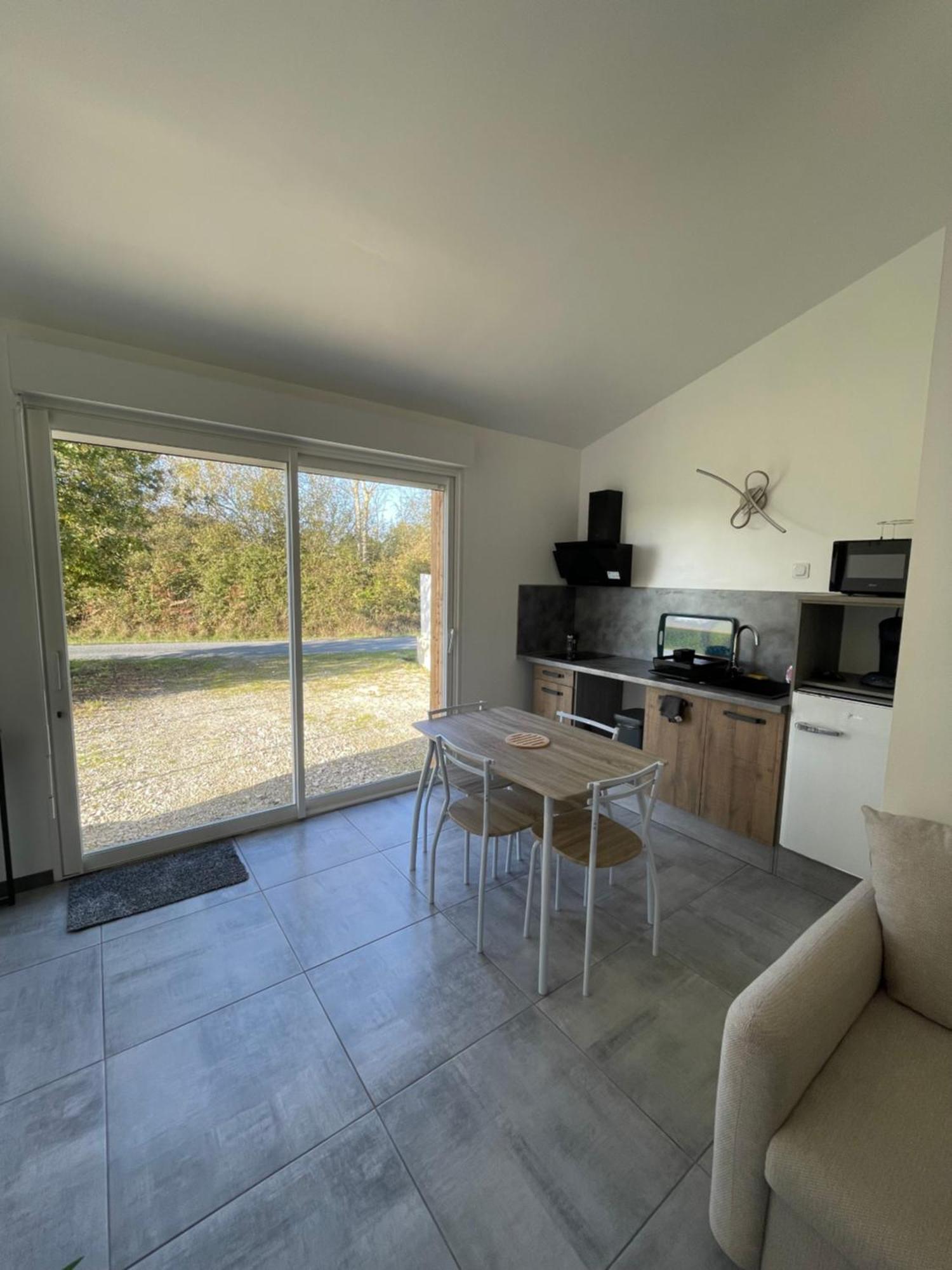 Maison Avec Grand Espace En Hauteur Hébergement de vacances Saint-Georges-des-Côteaux